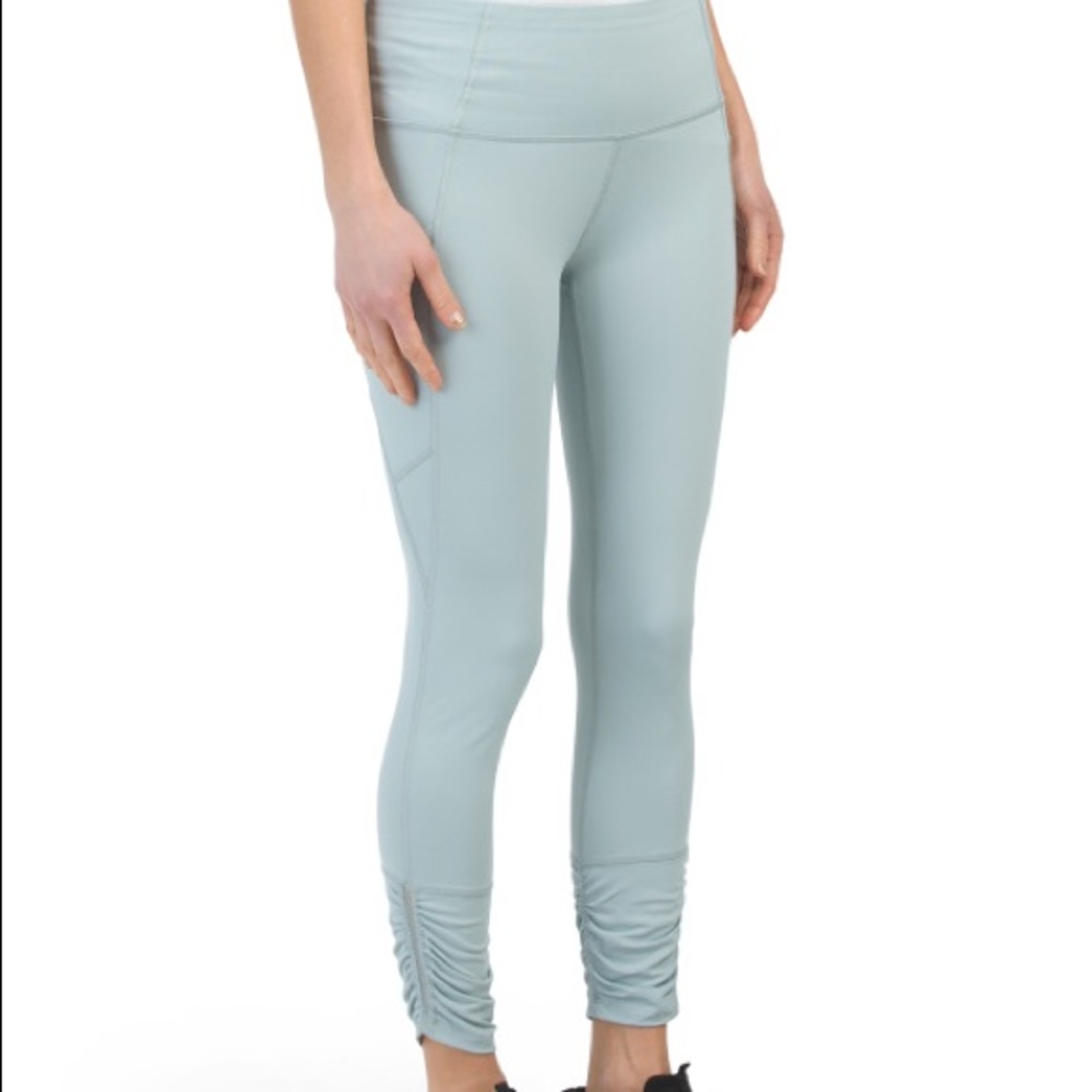 NWT Layer8 leggings